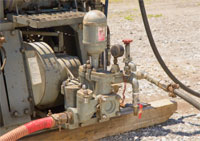 ボーリングマシン